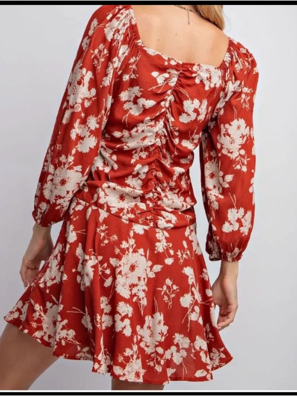 Tie-Front Red Floral Mini Dress with Puff Sleeves - Picture 2 of 2
